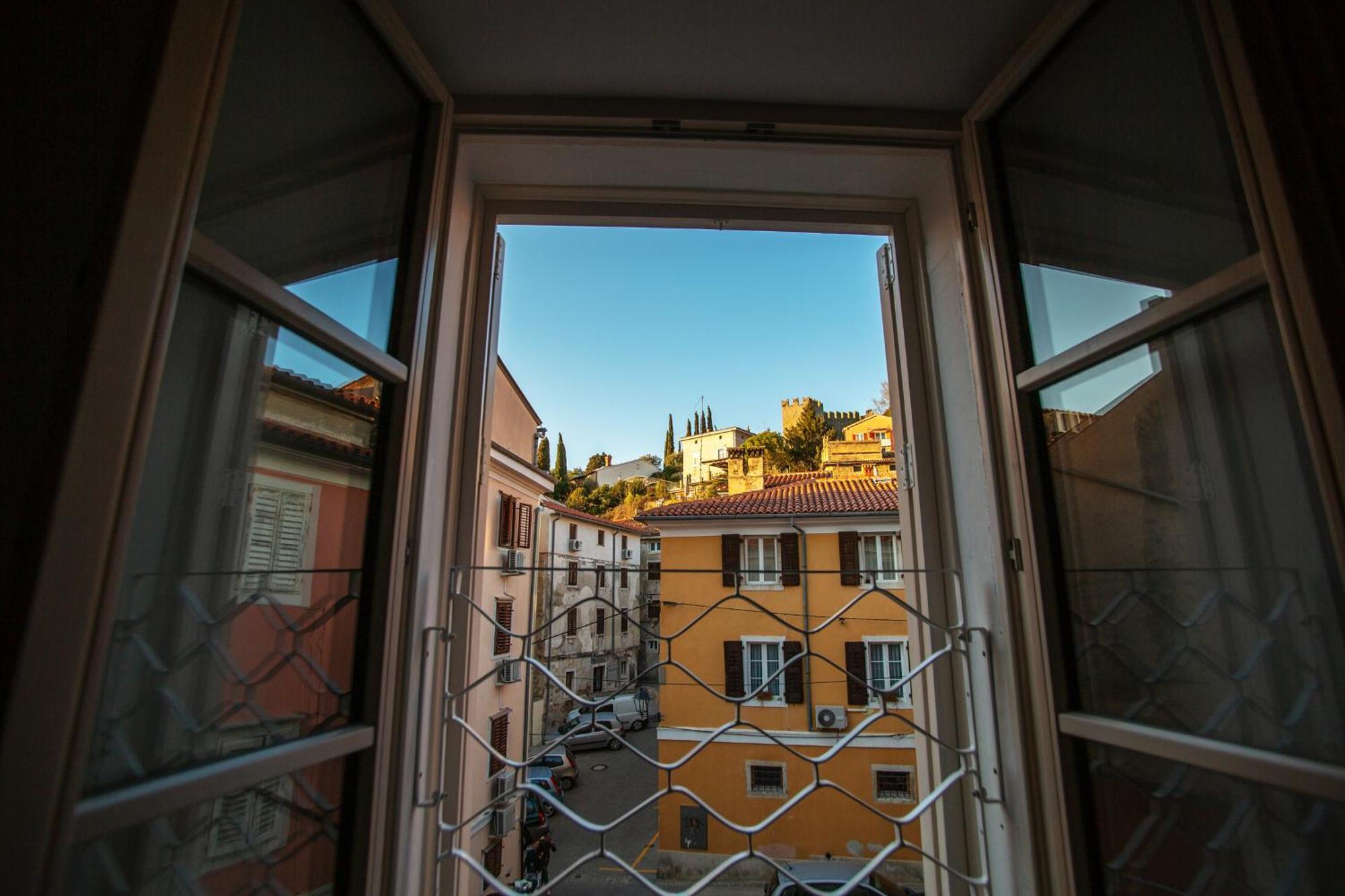 Azzurro Apartment Piran Exterior photo